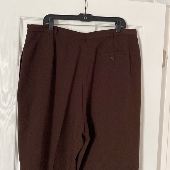 Woman’s 2pc Brown Pantsuit - Picture 12 of 14